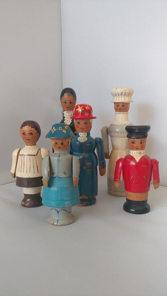 Robin & Nell Wooden Dolls - The "Little" Family with Governess and Maid