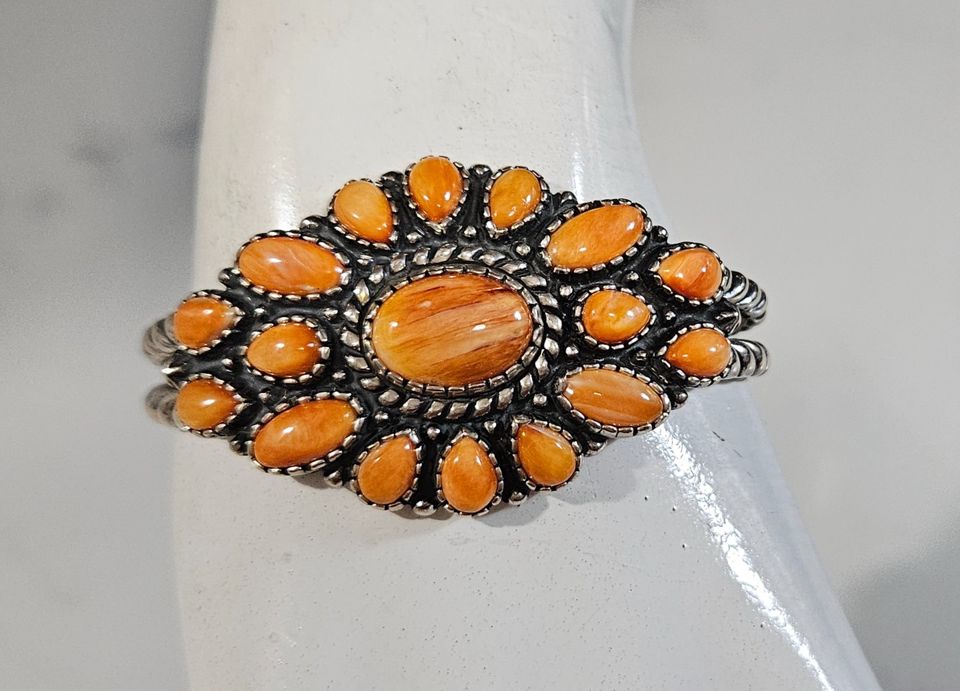 MORE ... JEWELRY COLLECTOR Downsizing ONLINE SALE with GOLD, STERLING SILVER + FREE SHIPPING