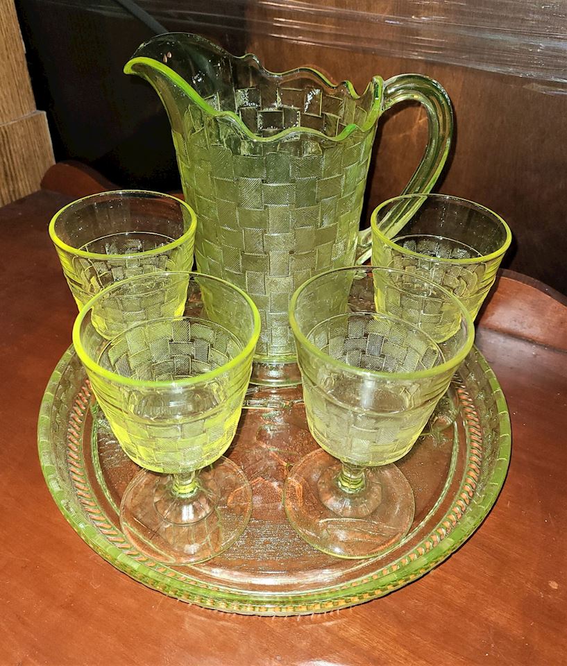 AS TIME GOES BY Online Estate Sale RACINE - Cleaning out the Warehouse