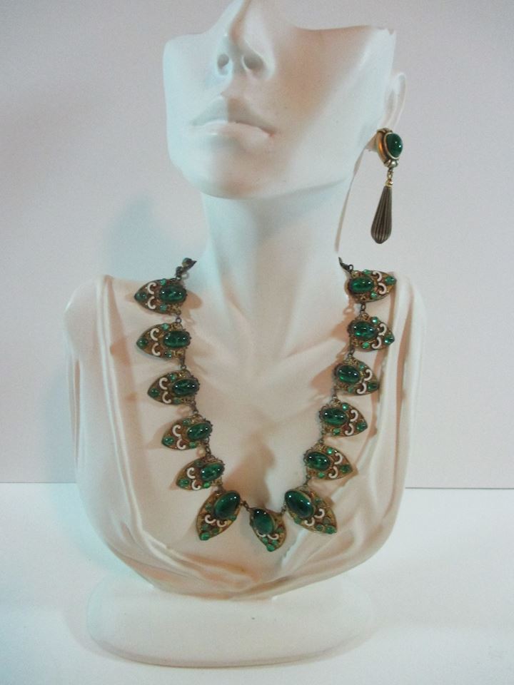 Vintage Haute Couture Emerald Rhinstone  Choker 