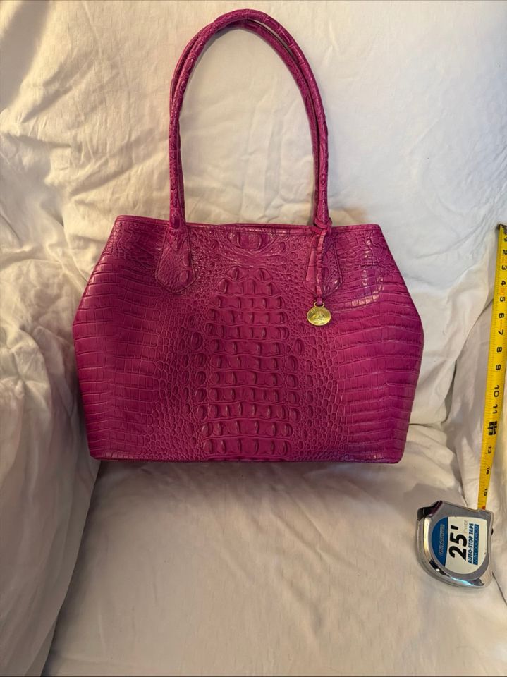 ESLC “A Lady’s Sale” Online sale