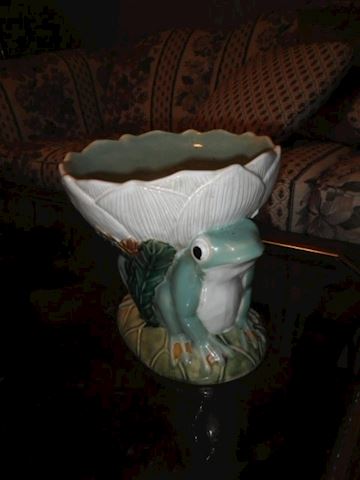 Frog Console Bowl