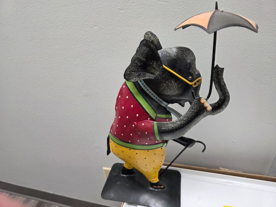 South County Estate: Baccarat, Art, Decor, Collectibles