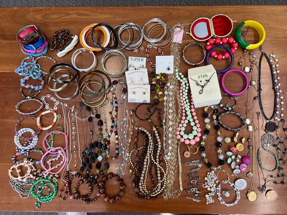 Antiques, Art and Collectibles Auction