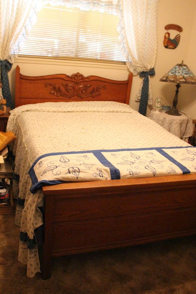 Yuba City-Colusa  Online Estate Sale-Collectibles-Vintage-Hidden Creations