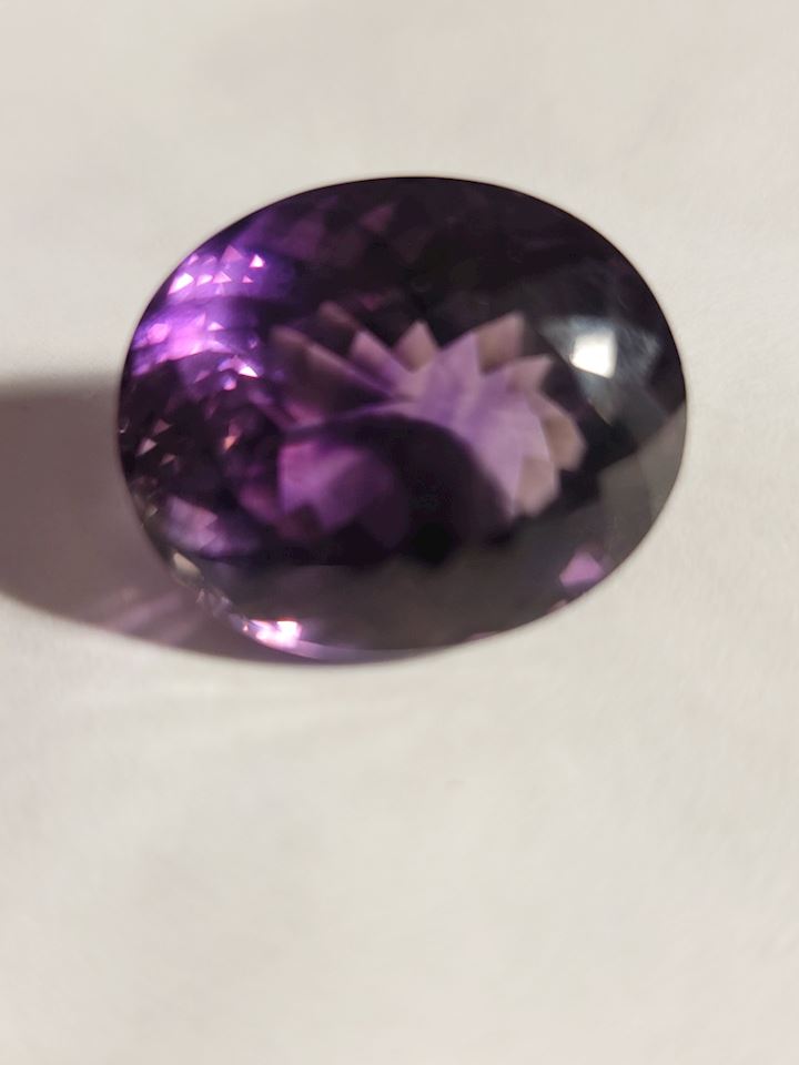 Online Auction Loose Stones and Watches