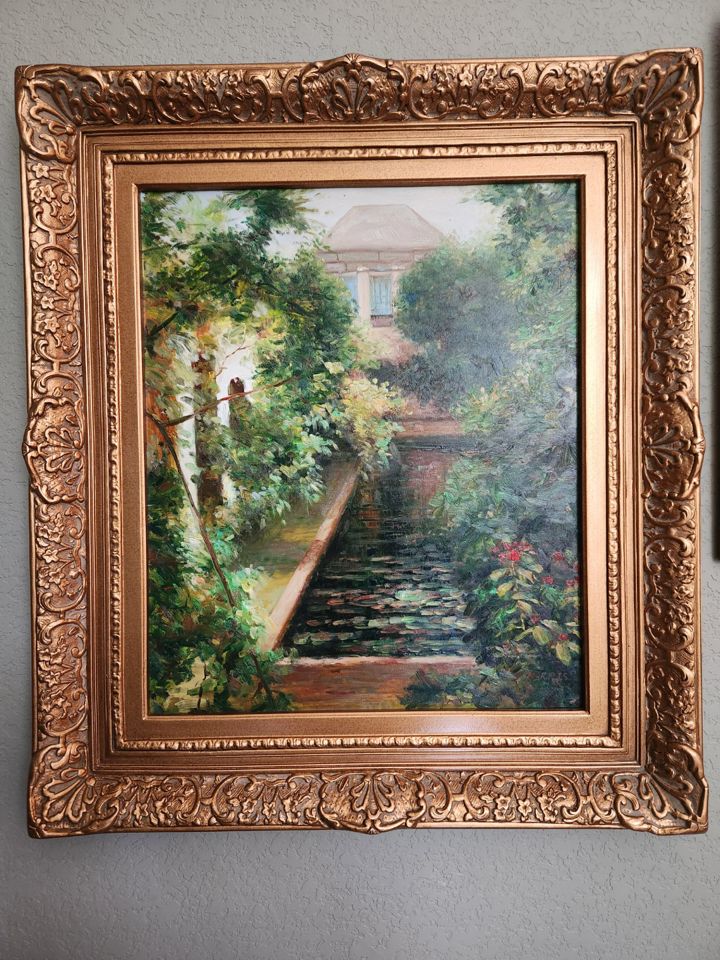 Blue Moon Estate Sale - Online Hot Springs (Starts Black Friday!) 