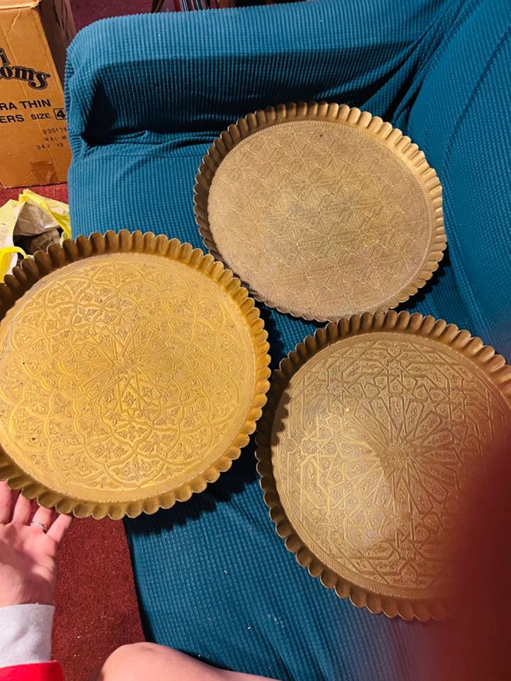 Art, Decor, Dolls and More Online Only