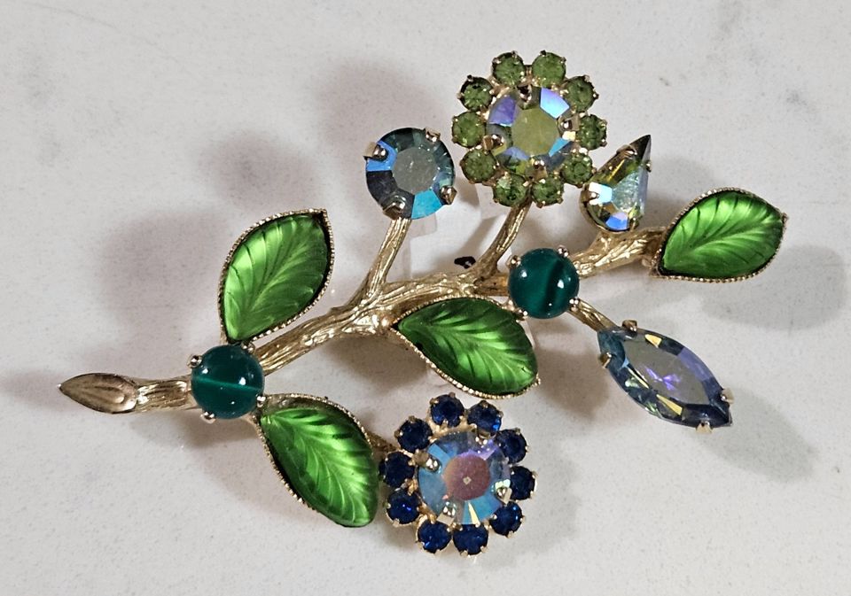 ITEMS ADDED & REDUCED PRICES! Vintage ESTATE COSTUME JEWELRY SALE ~ Rhinestones Bakelite FREE Ship