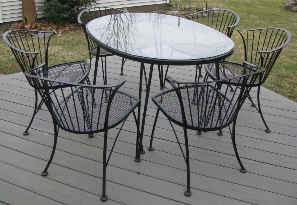 Collectors' Eclectic Online Auction  