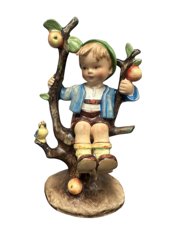 Hummel Galore Online Estate Sale