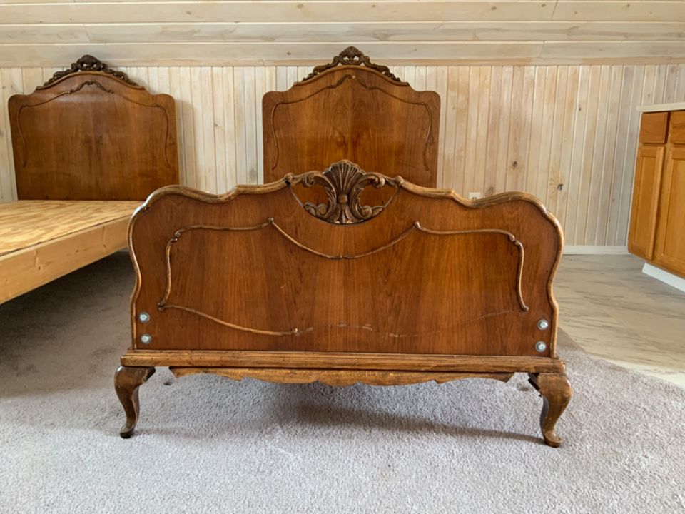  Green Brier Dr. ONLINE ESTATE SALE