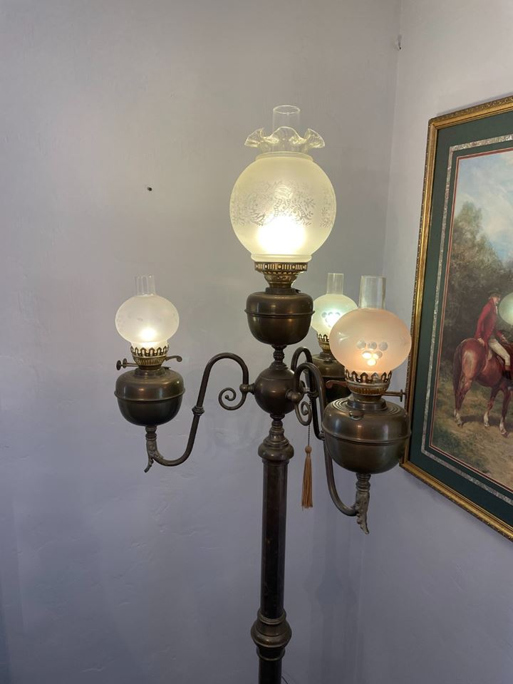 Online Auction -1940’s Home-Large Downsizing Estate Sale-Vintage-Collectibles-Hidden Creations