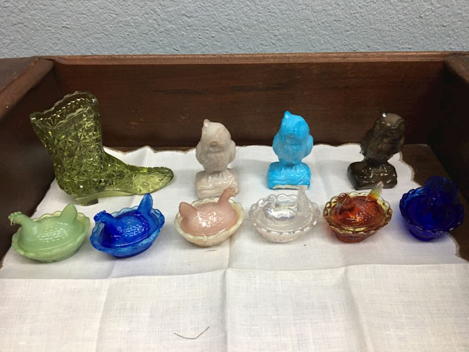 TY glassware auction- Van Gorp Auction Service