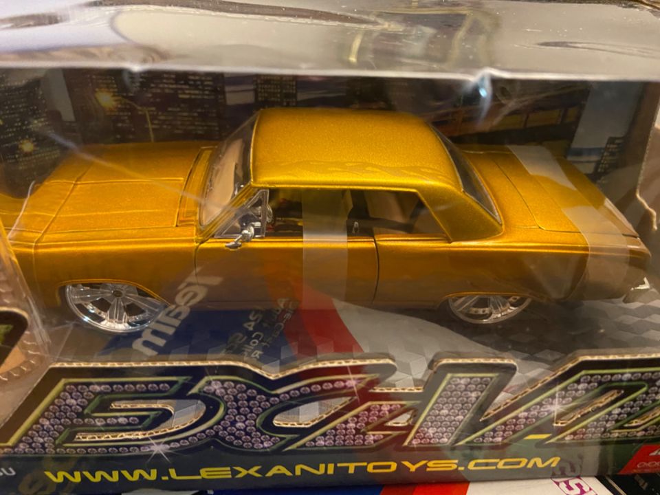 VINTAGE Toy Consignment Sale 