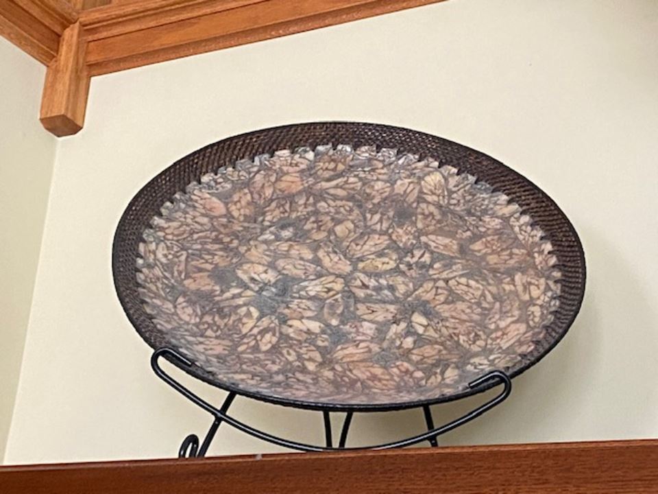 Large Decorative Plate with stand bidding ends 10/17 14.00