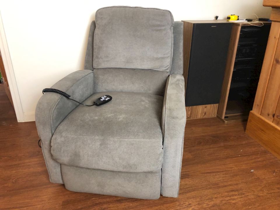 Davisville Online Estate Auction 