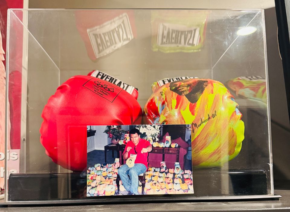 Pop Art & Sports Memorbilia
