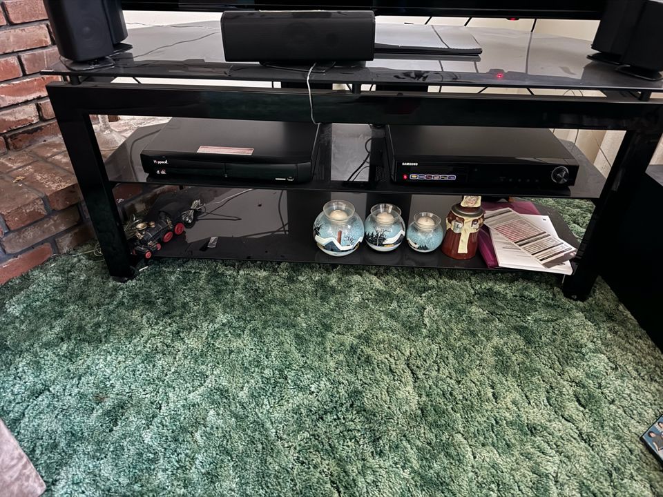 Black & Glass Entertainment center ONLY bidding ends 2/10 5.00