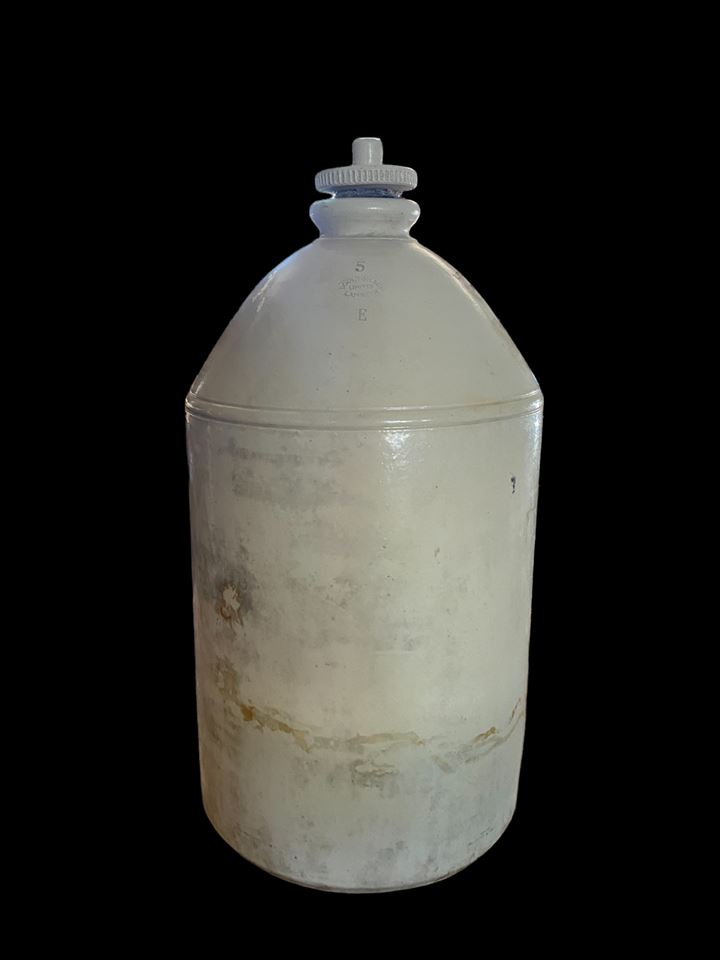 Auction Granny’s Antiques & More Small Auction