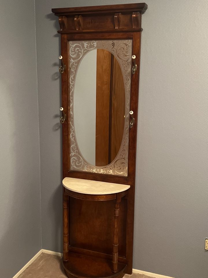 Fantastic Creve Coeur Estate; MCM, Asian Inspired Furniture, Appliances & General Household 