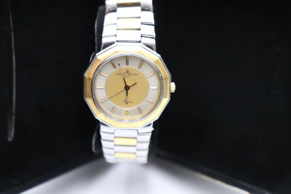 BAUME & MERCIER リビエラ5131.038 Baume & Mercier Riviera 5131.038 Unisex Watch in 18K Yellow