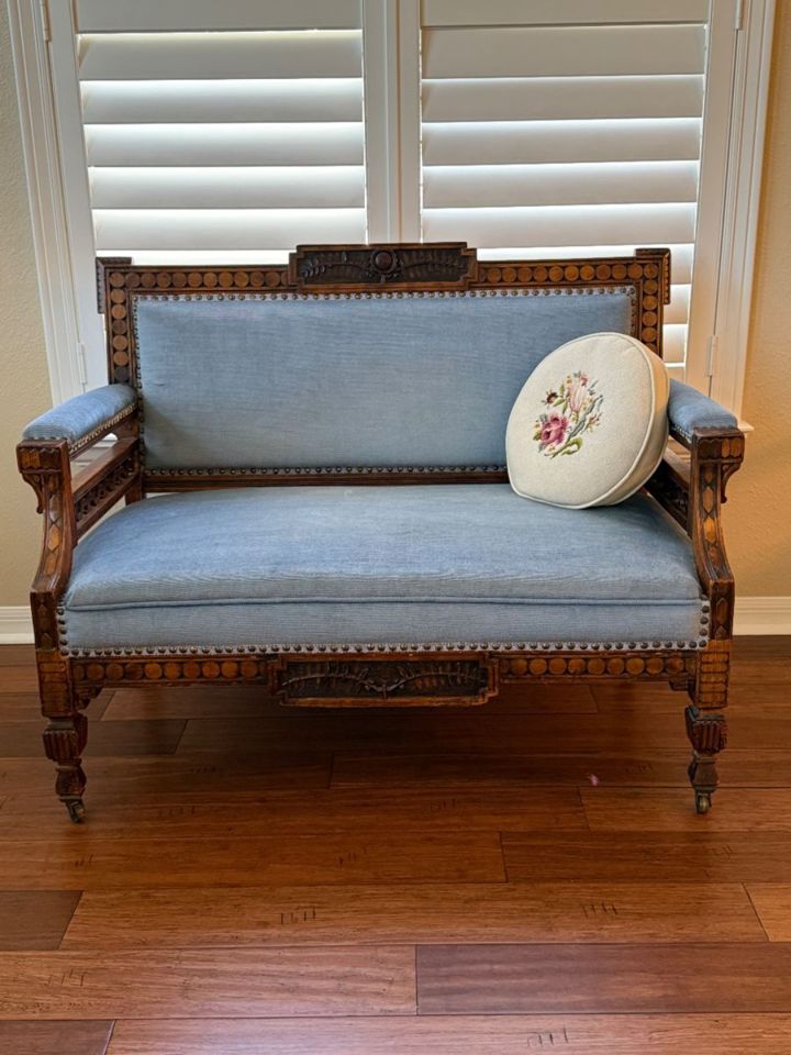 Antiques and More in Spring Hill