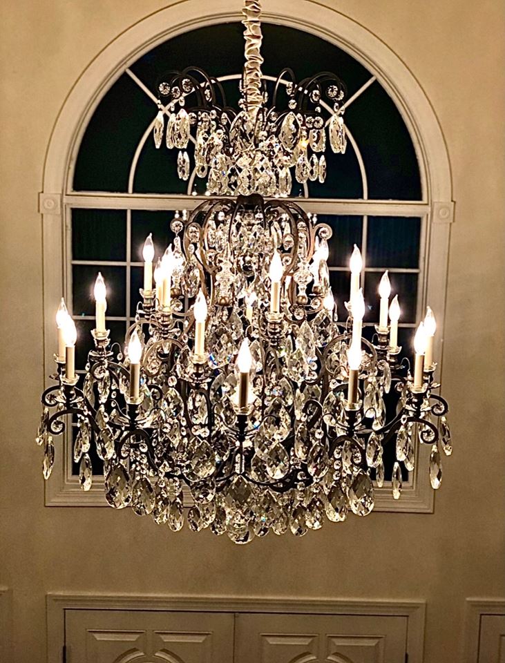 Fine Arts - Fine Jewelery - Fine Furniture - Fine Collectibles SALE