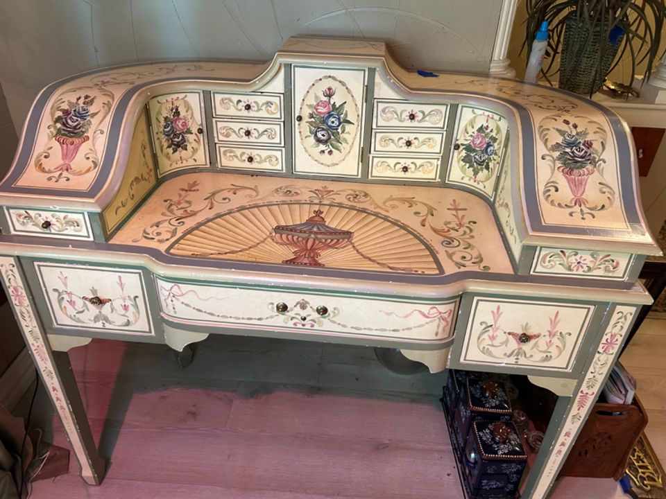 Online Estate Sale - Amazing Art, China, Furniture & Much More!