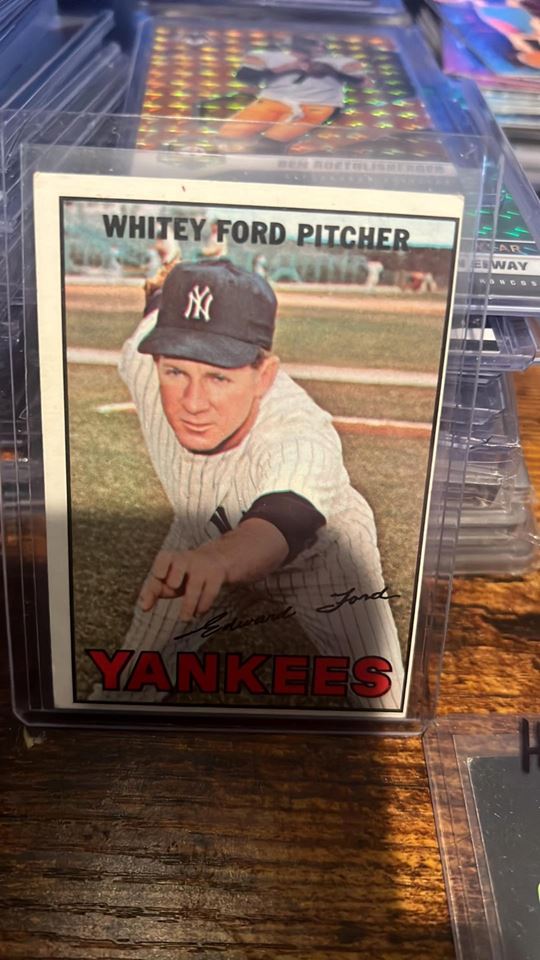 1967 Topps Baseball Card #5 Whitey Ford HOF New York Yankees bidding ...