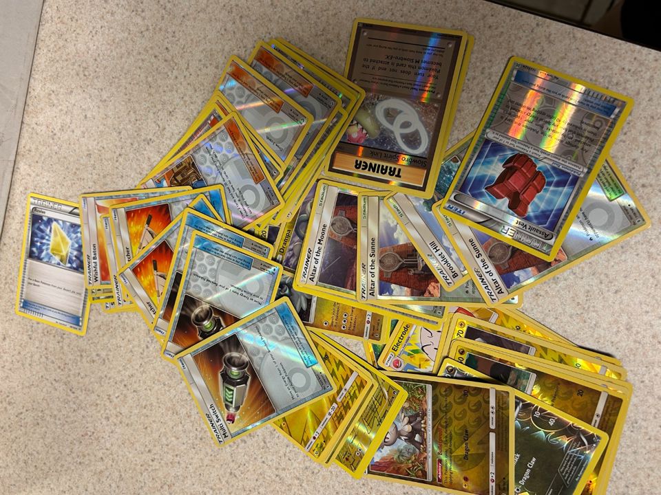 Beautiful items need a home. 100 Yu-Gi-OH cards, 2 Rockstud bags added 5/4