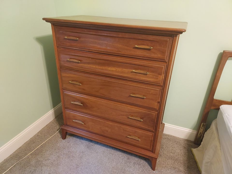 Southport Online Auction