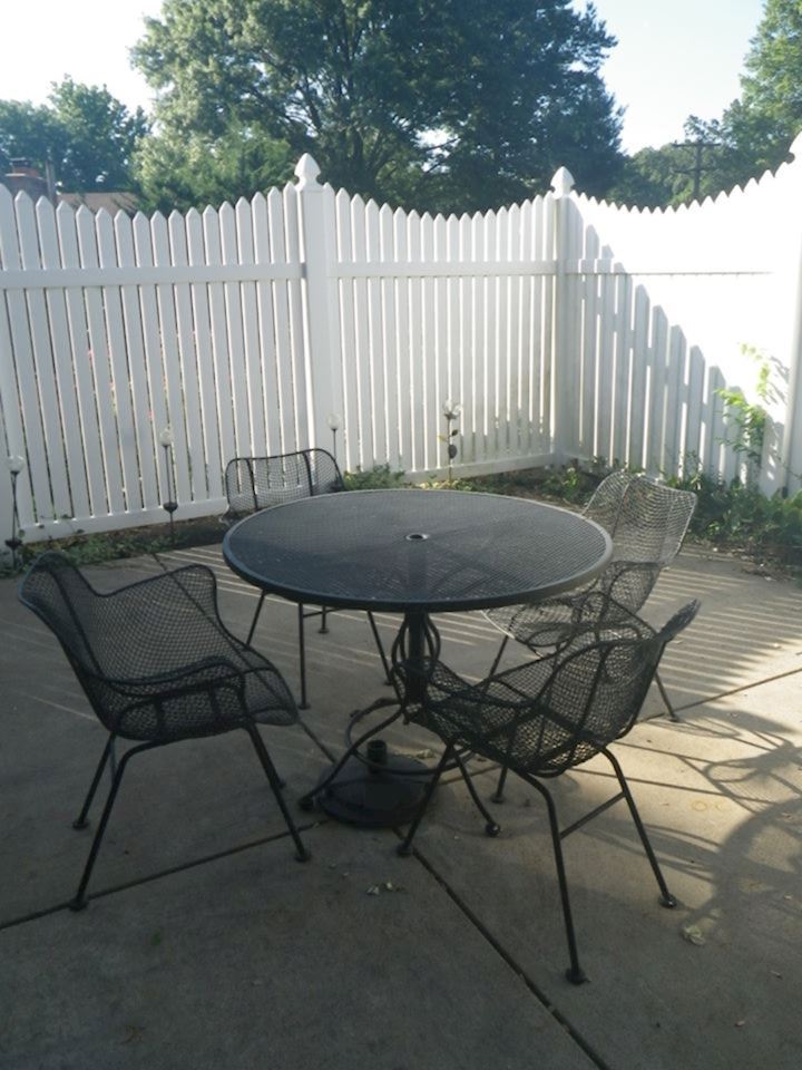 HUGE Online Auction in Warson Woods