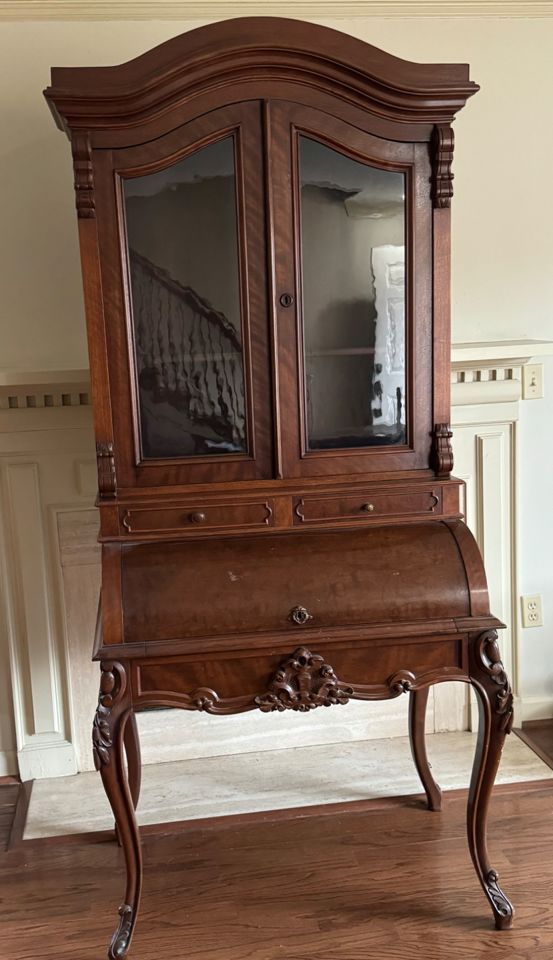 Furniture and Cambridge Rose Point  Sale