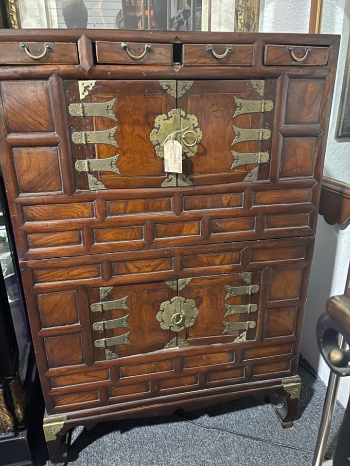 Labelz Reborn Warehouse Cleanout Online Auction