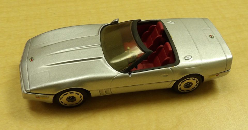 Miniature Collectible Cars and Model sets! | EstateSales.NET