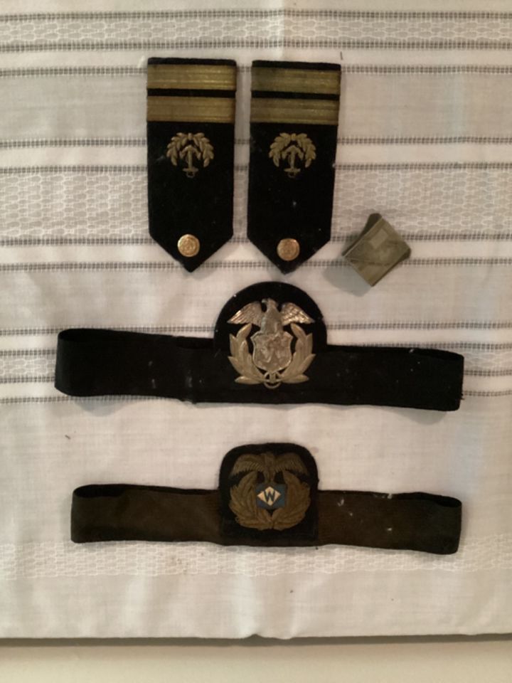 LAST DAY !!! 40% off - military, horse & tackle, vintage and more in Fort Mill