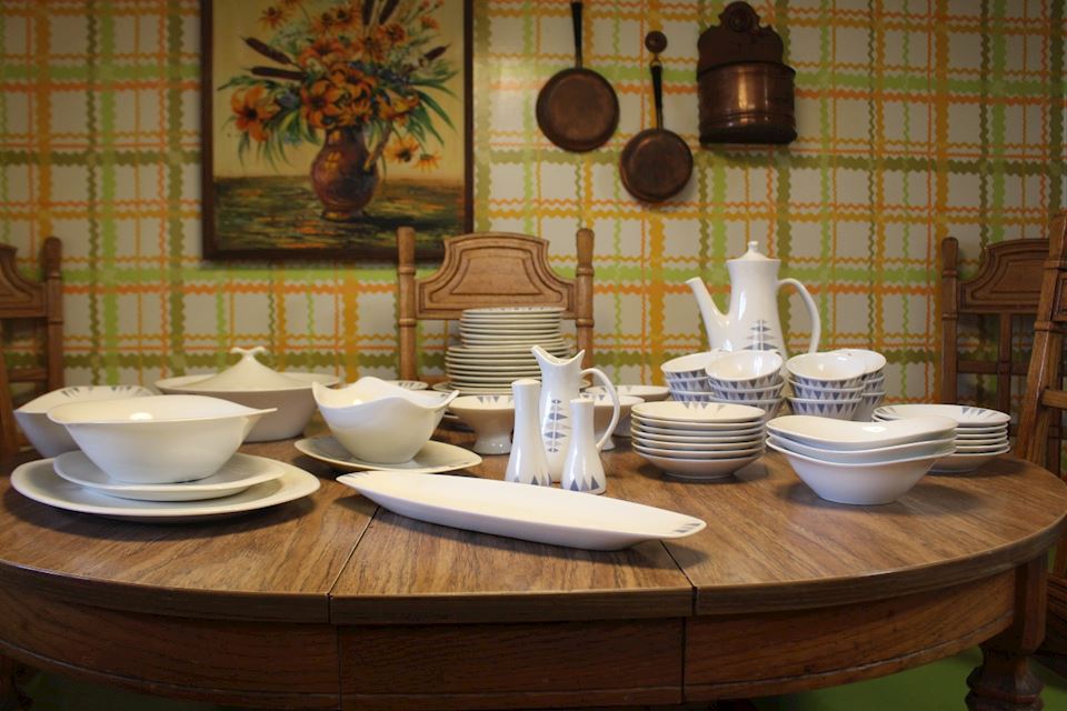 Yuba City Online Auction-Collectibles-MCM Mid Century Modern by Hidden Creations Lot 3