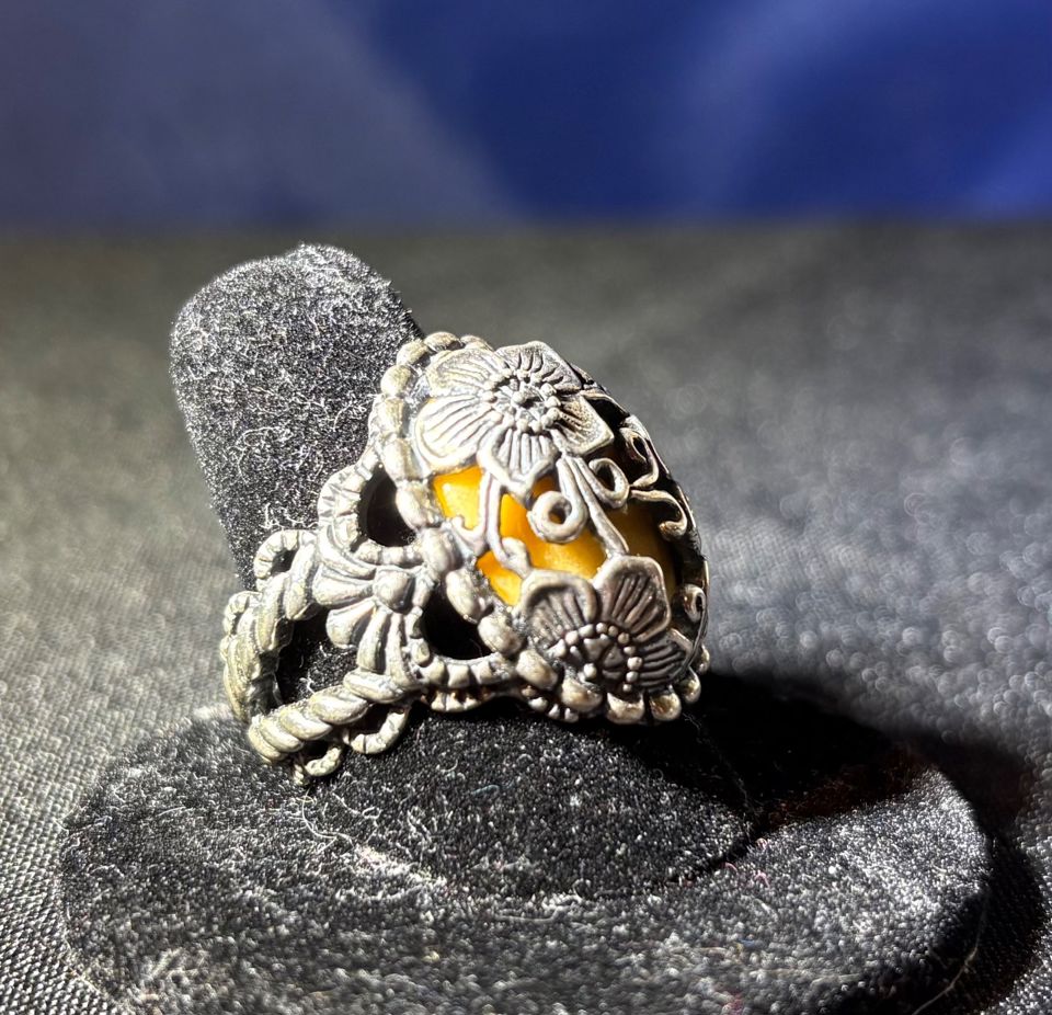 Relios Carolyn Pollack 925 Sterling silver encrusted yellow