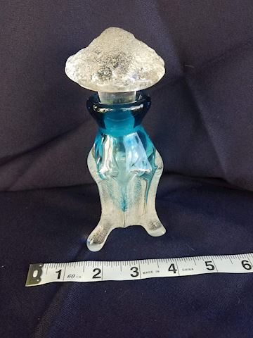 Amazing glass jellyfish perfume bottle