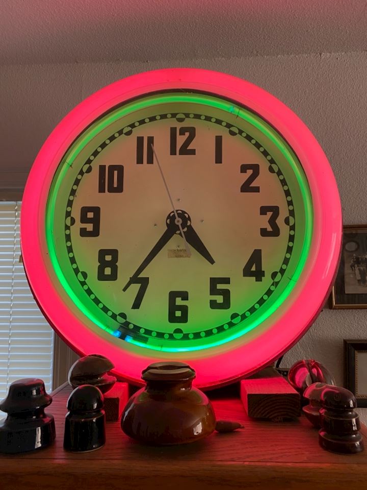 Online Estate Sale Auction-Gridley- Antiques-Vintage- Furniture -Collectibles by Hidden Creations