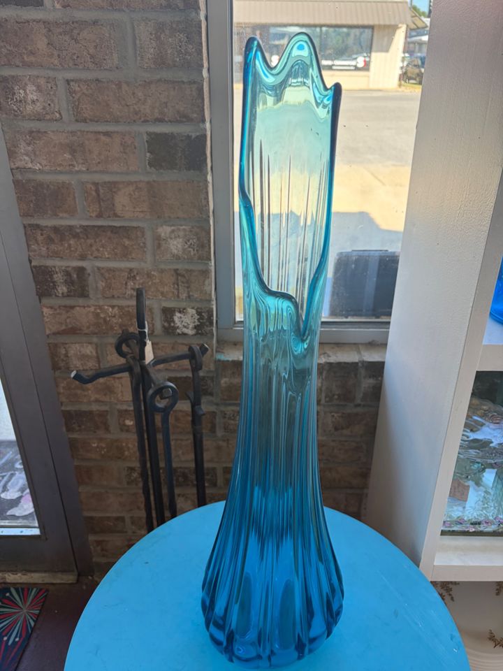Sweet Tea Antiques Online Auction