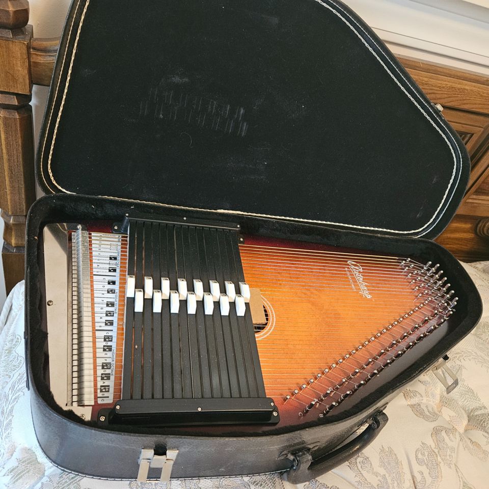 BUY ONLINE - Antique dresser, display cabinet, Lladro, Vintage Barbies