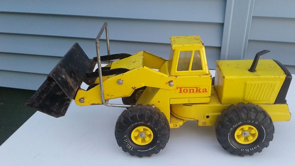 ESTATE SALE-ANTIQUES+MARK DOWNS!!    SAFE & EASY SHOPPING ONLINE!    