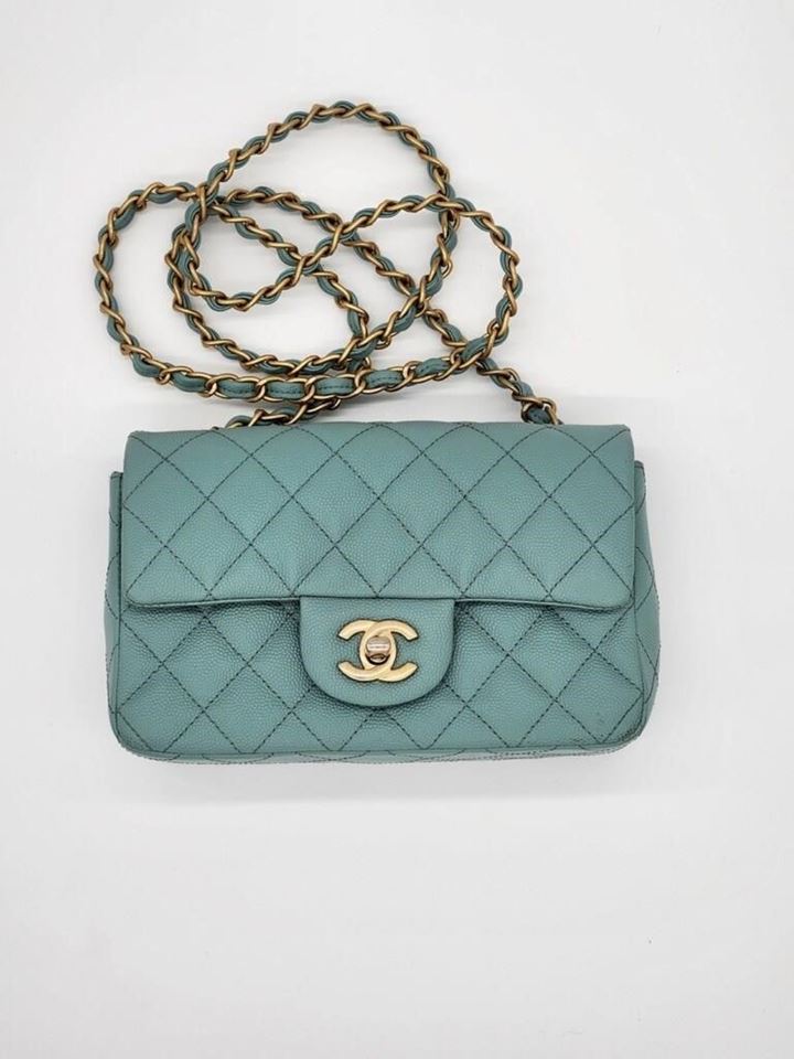Vintage Chanel Classic Quilted Caviar bidding ends 12/16 $60.00