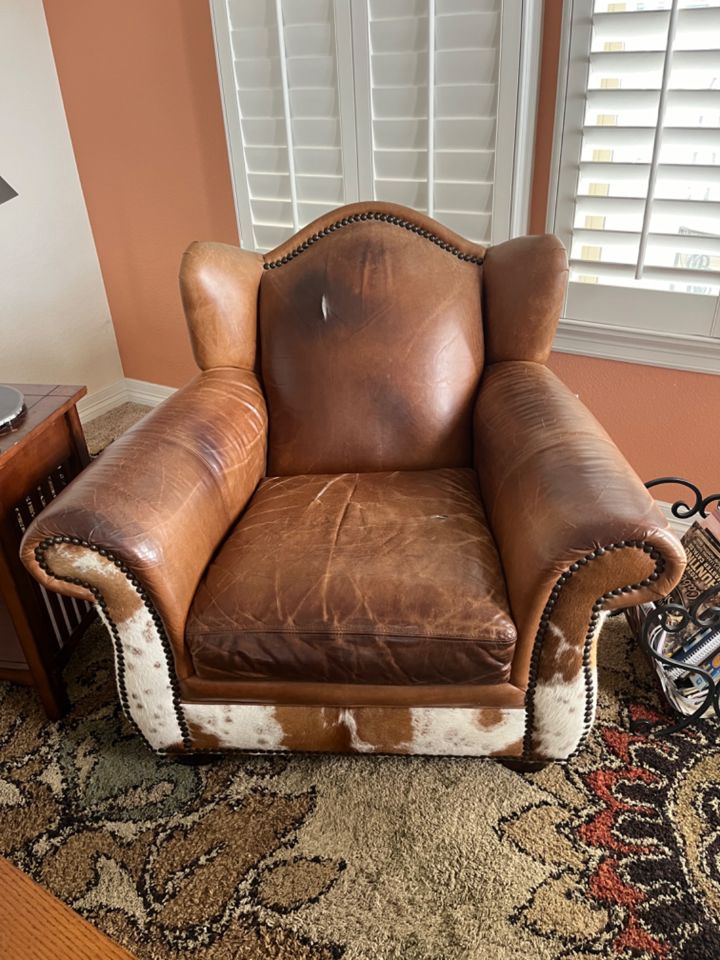 Mountain Decor Meets Traditional and Fun in Littleton