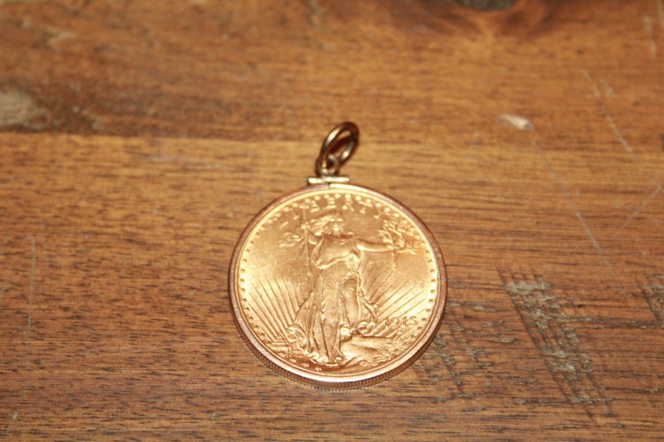 Round 5: JEWELRY, JEWELRY, JEWELRY