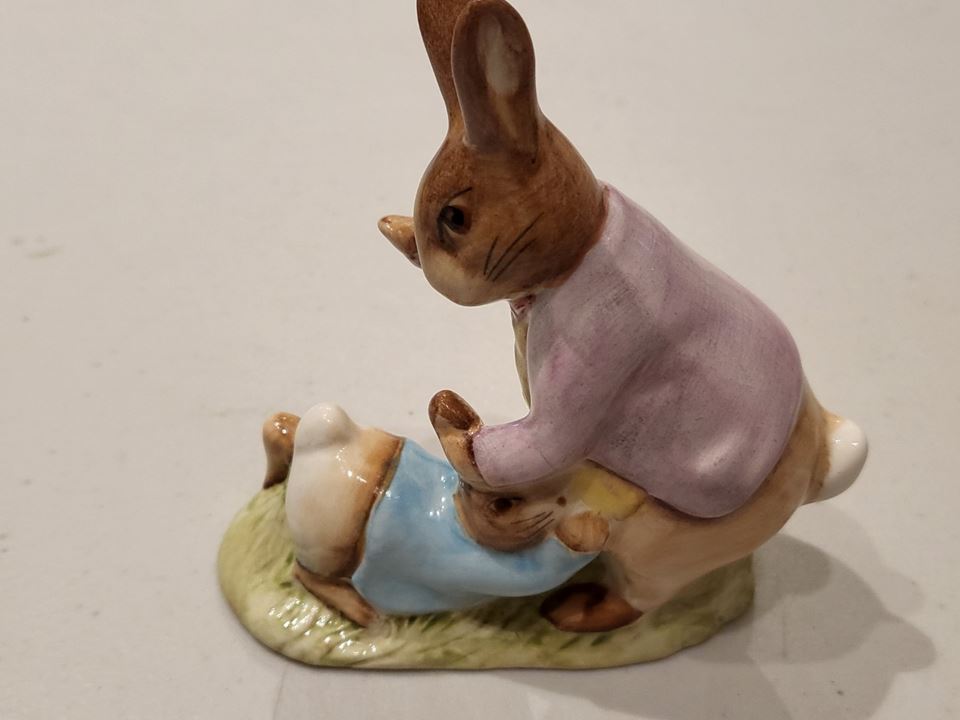 A Collector's Sale...Trinkets & Treasures...Jewelry On Board!