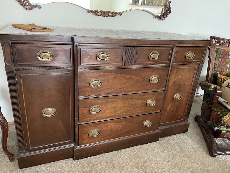 TACOMA ESTATE ONLINE SALE