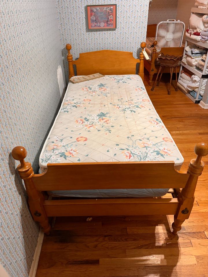 Salvaged by Sonya * Online Estate Sale * Furniture from A Grandma's Attic!!